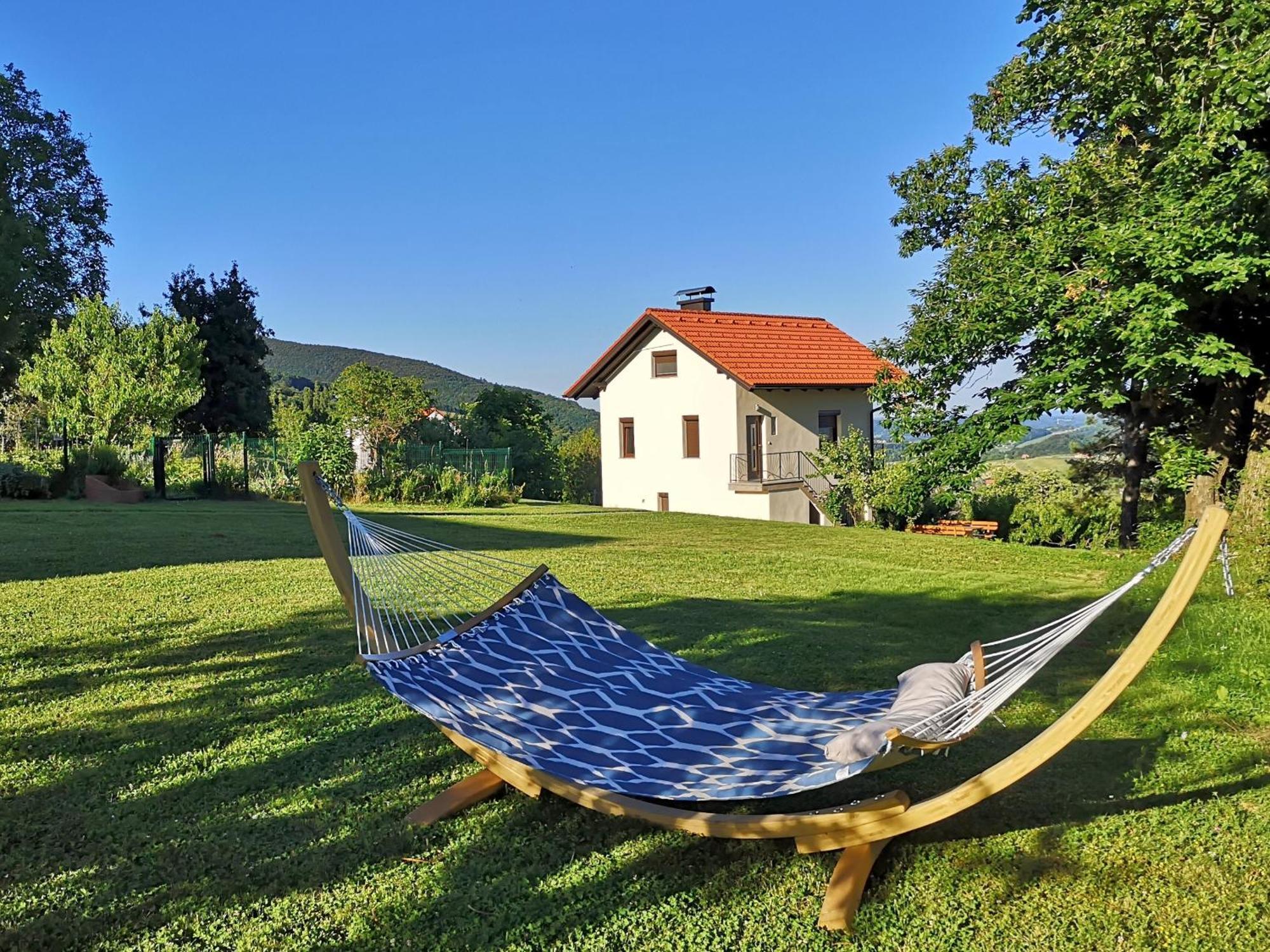 Apartma Hisa Na Ravnah With Hot Tub Pišece المظهر الخارجي الصورة